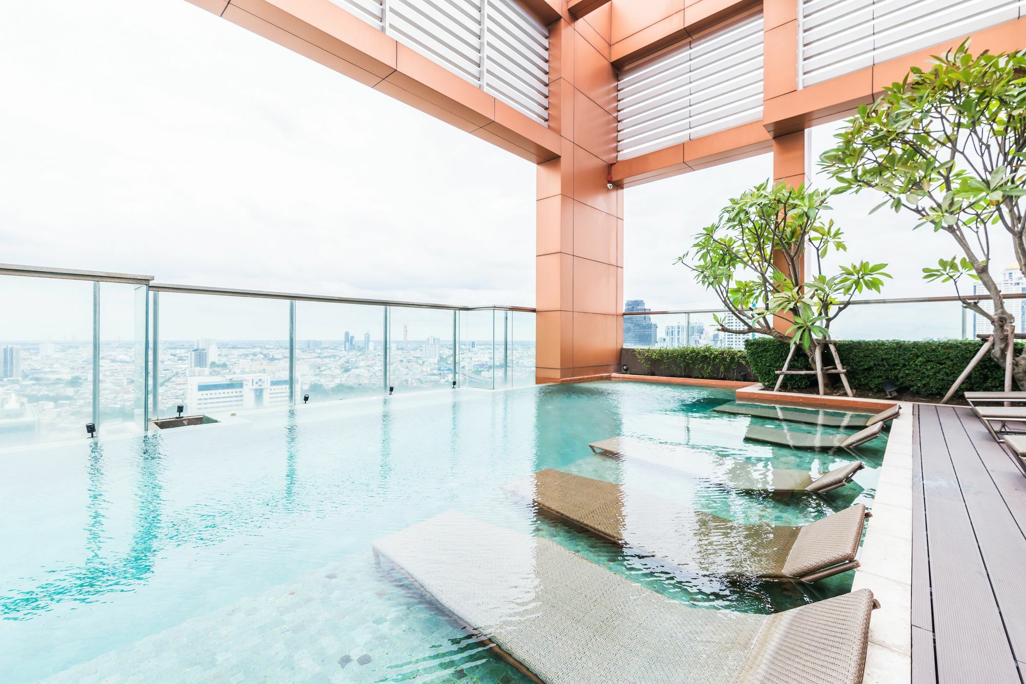 The Address Sathorn By Favstay Bangkok Kültér fotó