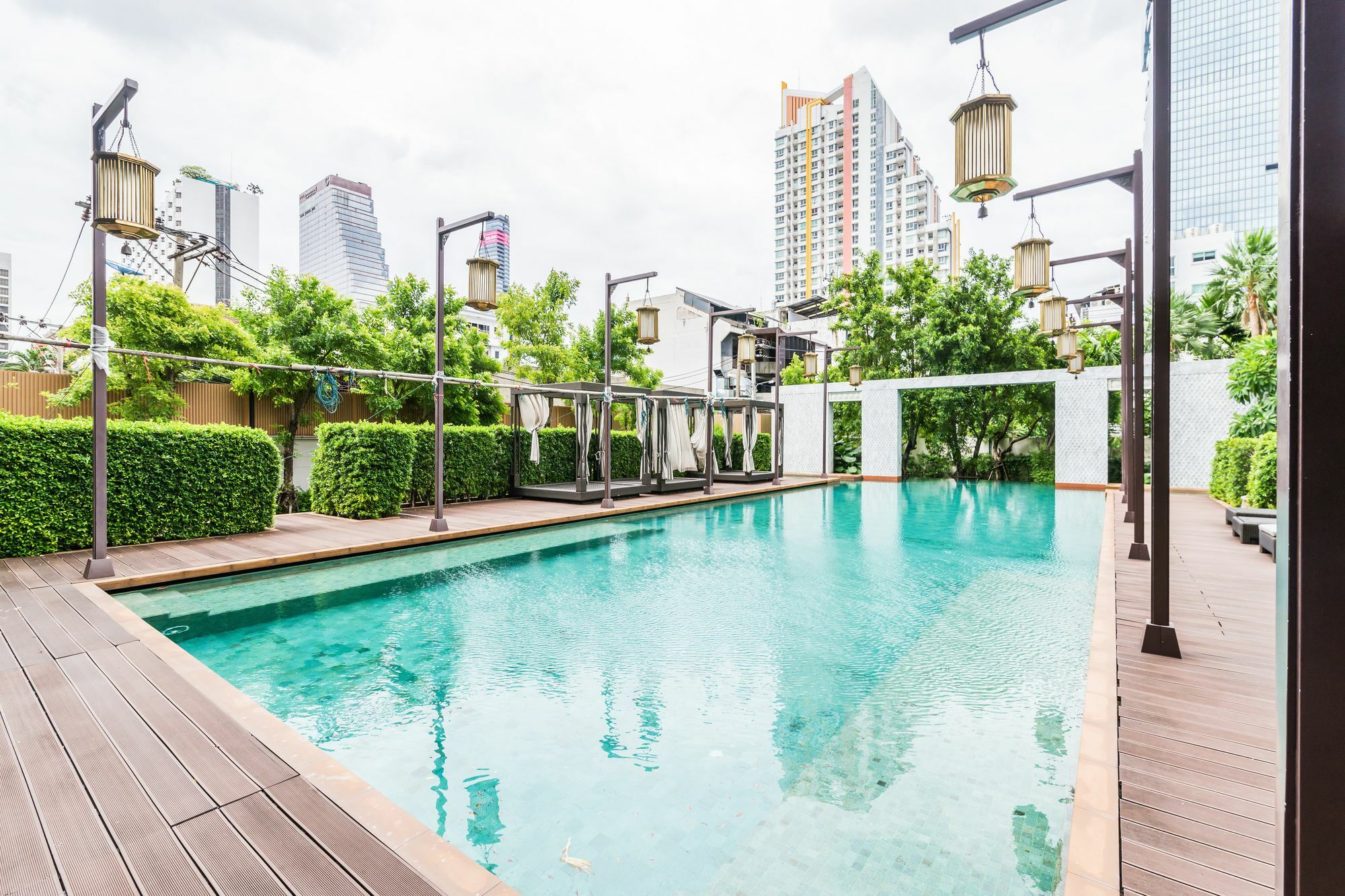 The Address Sathorn By Favstay Bangkok Kültér fotó